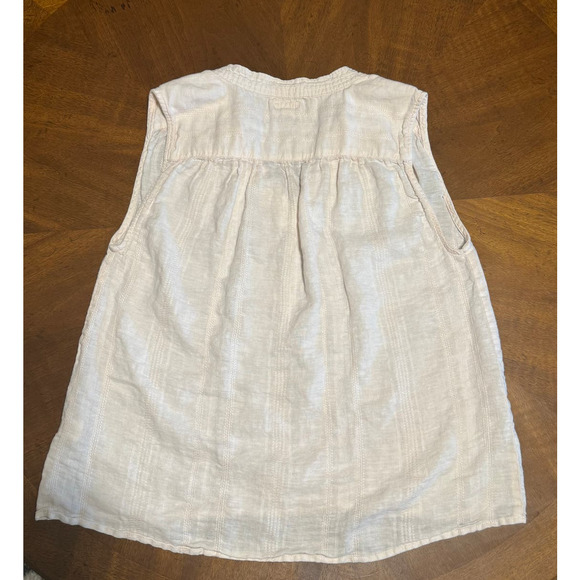 Dylan Sleeveless Cream Top Women Linen V-Neck Summer Blouse - Picture 2 of 7